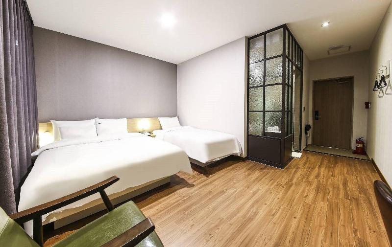 Incheon Hotel Bluemarine image