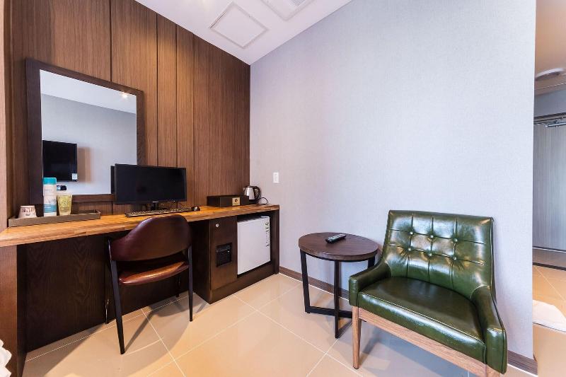 Incheon Hotel Bluemarine image