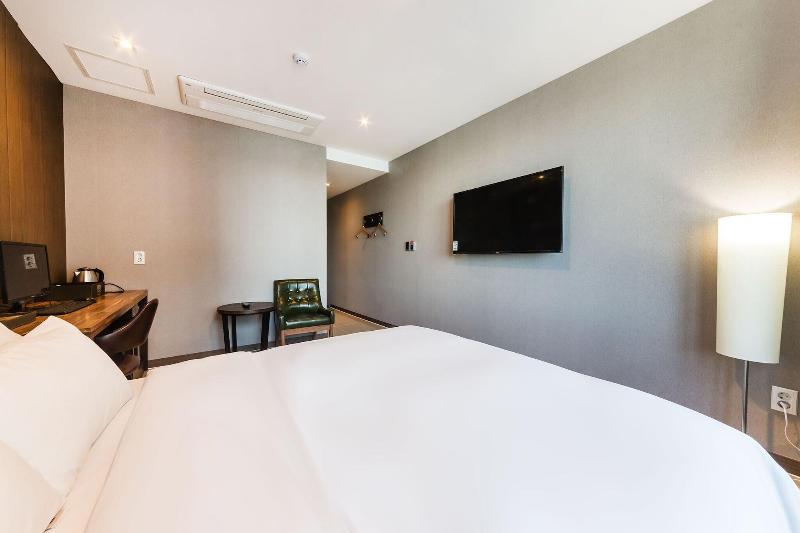 Incheon Hotel Bluemarine image
