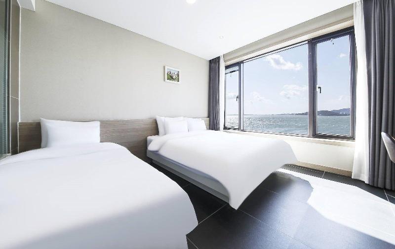 Incheon Hotel Bluemarine image