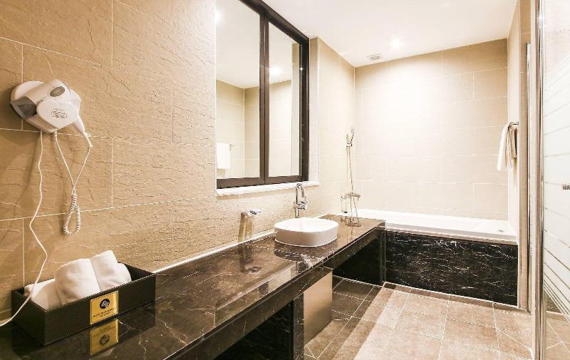 Incheon Hotel Bluemarine image