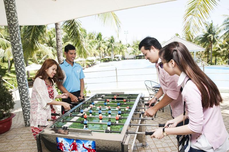 Sea Links Beach Hotel image