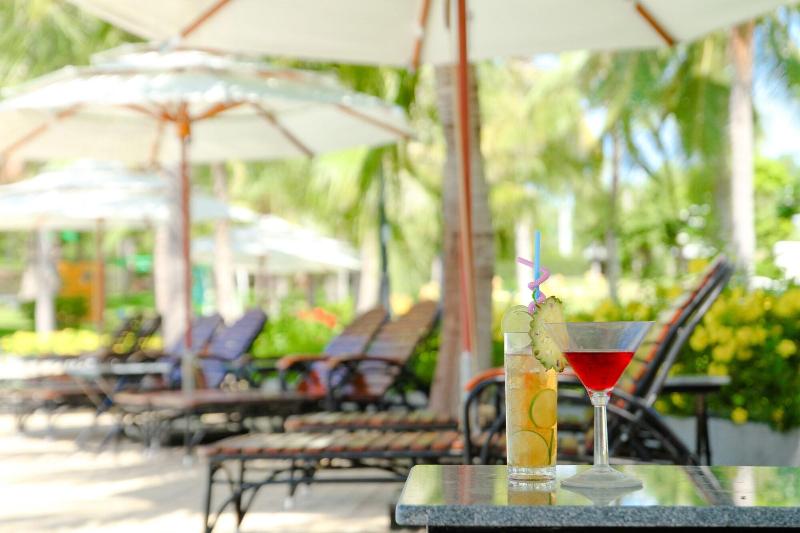 Sea Links Beach Hotel image