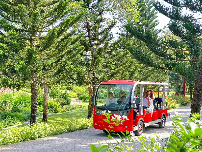 Carmelina Beach Resort