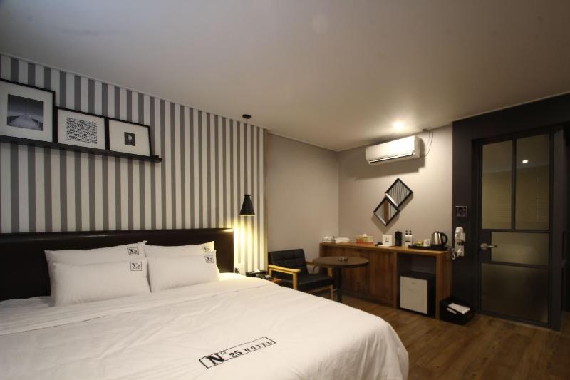 No.25 Hotel Sasang