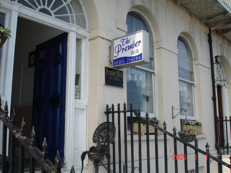 Premier Hotel