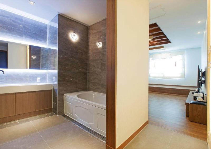 Yeosu Stay Hotel image