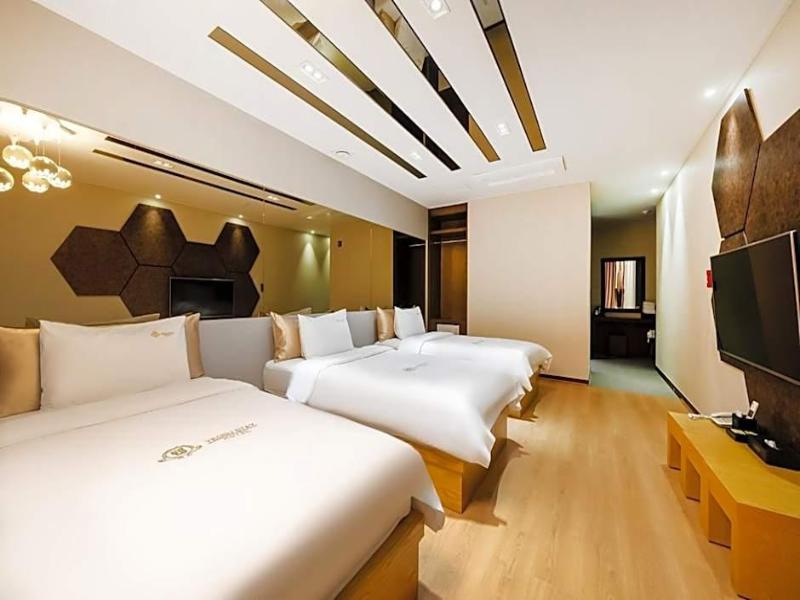 Yeosu Stay Hotel image