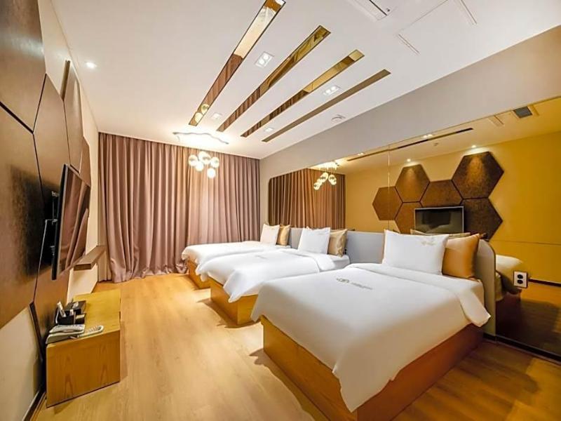 Yeosu Stay Hotel image