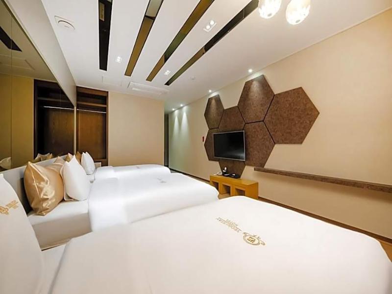 Yeosu Stay Hotel image