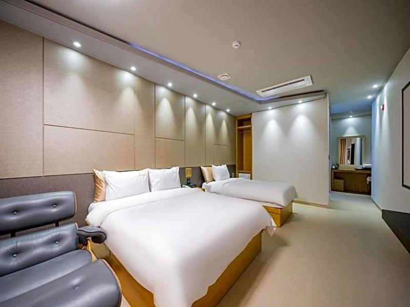 Yeosu Stay Hotel image