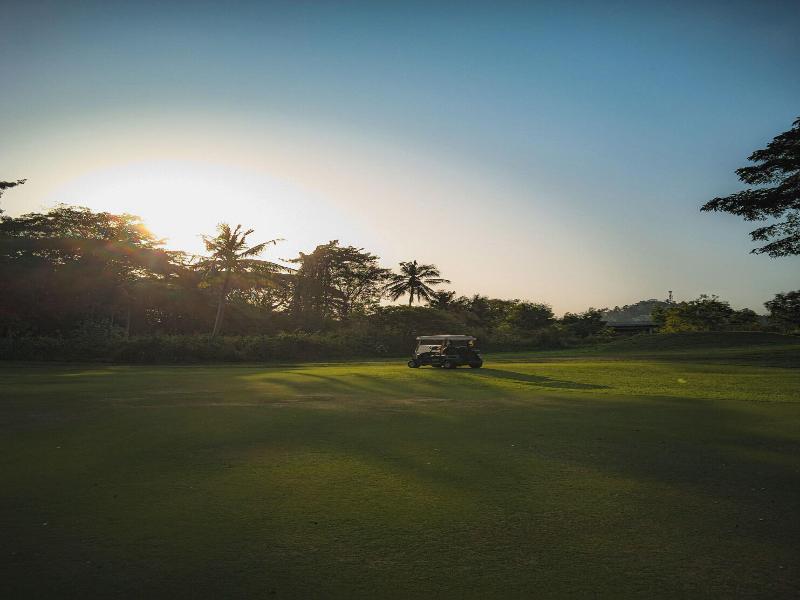 Victoria Golf And Country Resort image