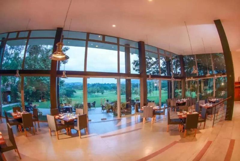 Victoria Golf And Country Resort image