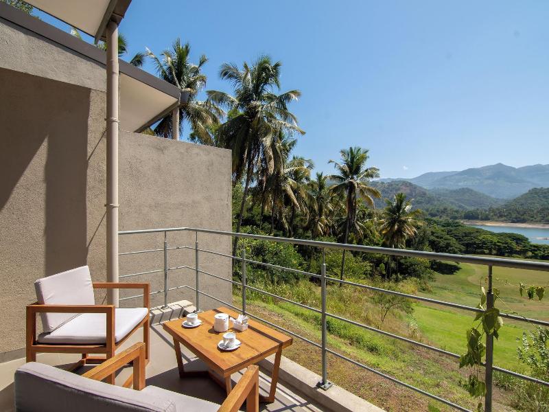Victoria Golf And Country Resort image