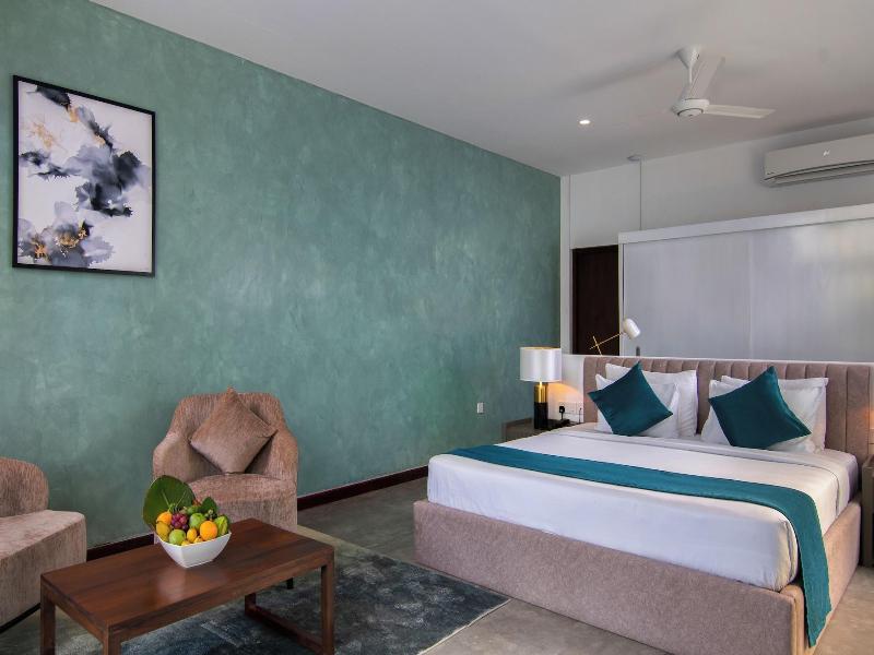 Victoria Golf And Country Resort image