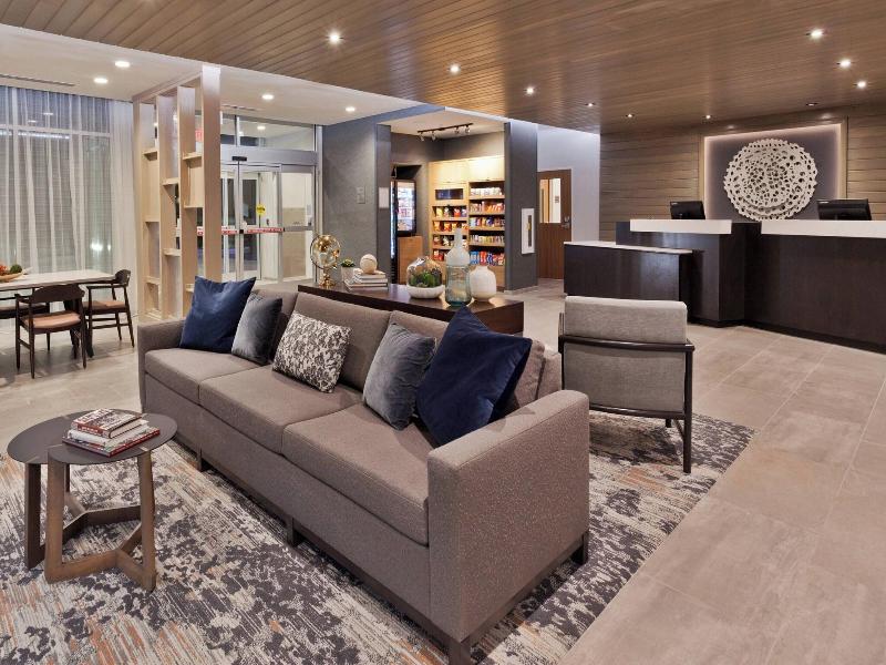 Fairfield Inn & Suites by Marriott Birmingham Colo