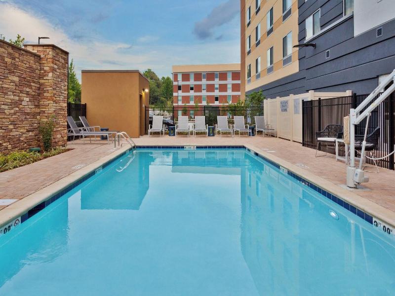 Fairfield Inn & Suites by Marriott Birmingham Colo