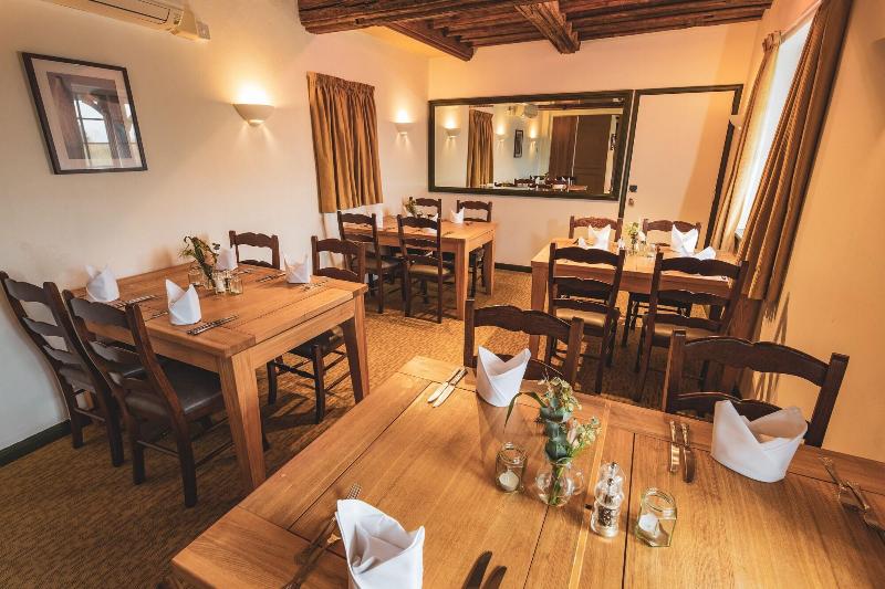 Bull Auberge image