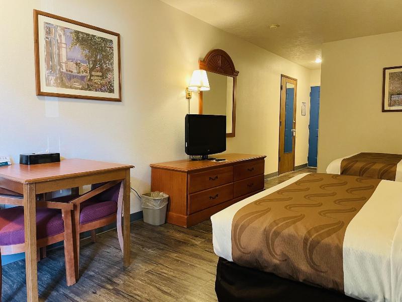 Dynamic By Hotel Inn image