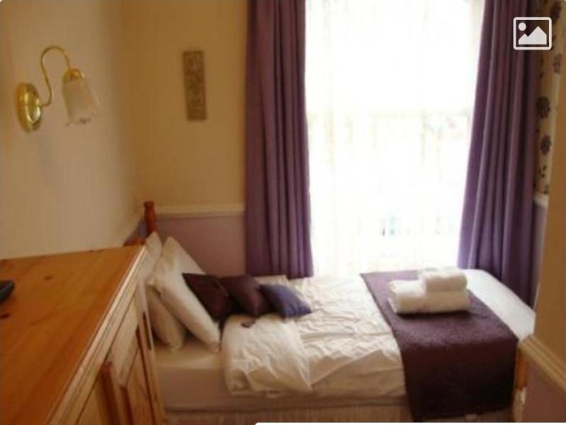 No9 Guest House image
