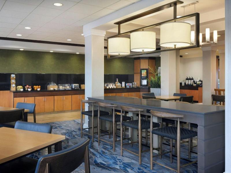 Fairfield Inn & Suites by Marriott Turlock image
