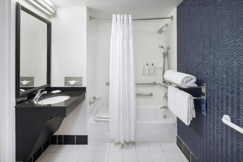 Fairfield Inn & Suites by Marriott Turlock image
