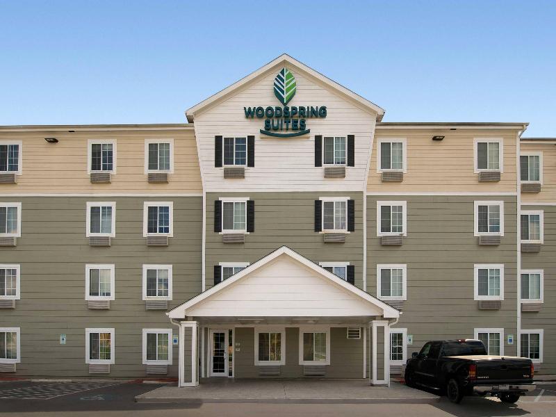 Woodspring Suites San Antonio Fort Sam image