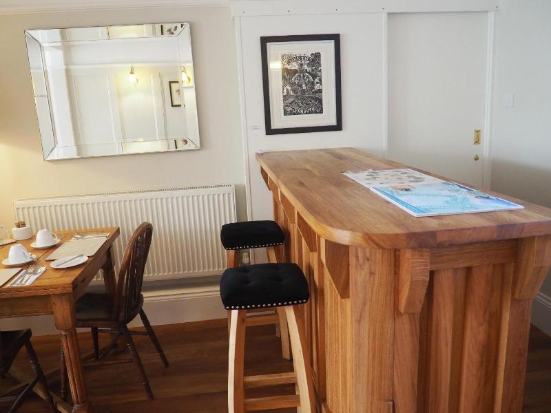 South View Guest House image