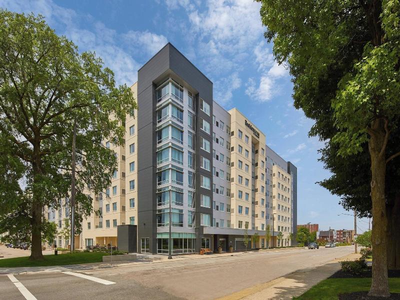 Residence Inn By Marriott Cleveland University Cir image