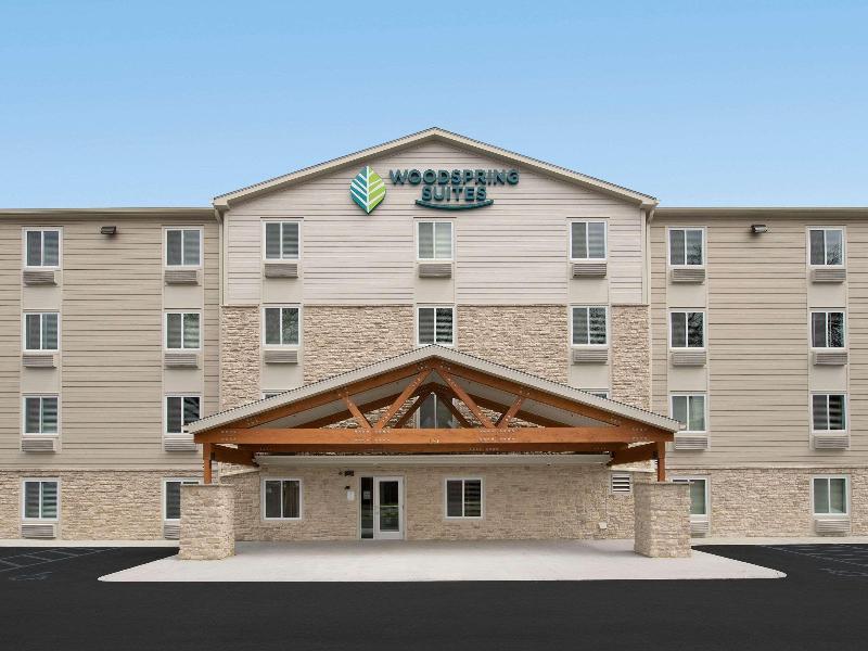 Woodspring Suites Merrillville image