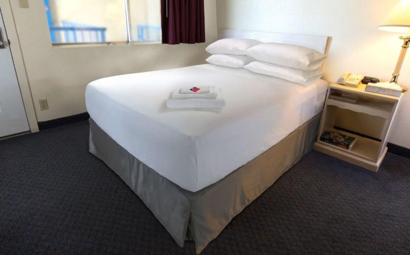 Americas Best Value Inn Plaquemine image