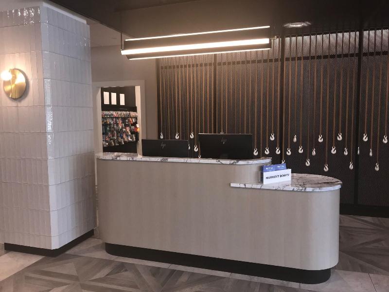 Delta Hotels By Marriott Muskegon Lakeshore Conven image