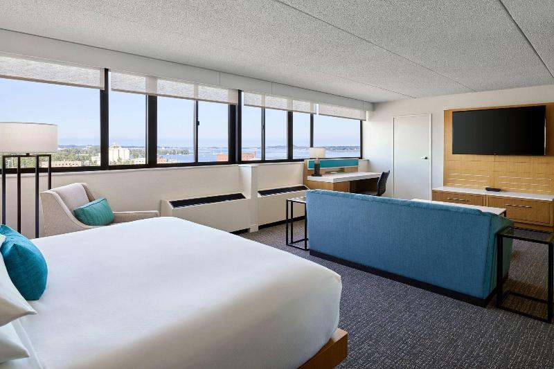 Delta Hotels By Marriott Muskegon Lakeshore Conven image