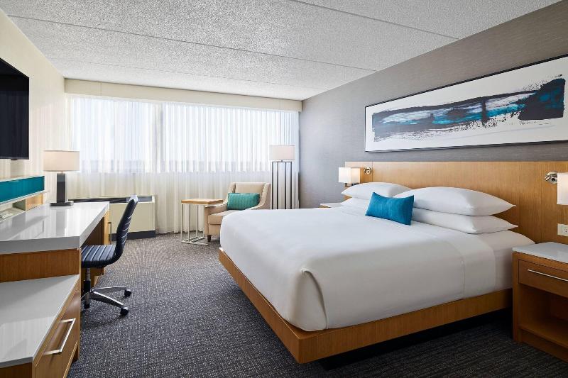 Delta Hotels By Marriott Muskegon Lakeshore Conven image