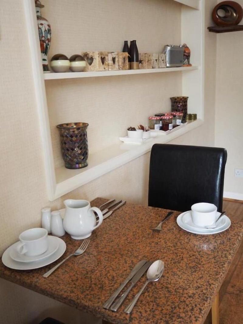 High Hedges Guest House image