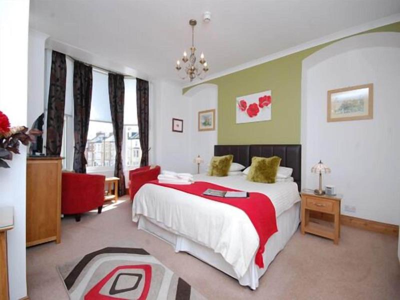 Ellie's Guest House image