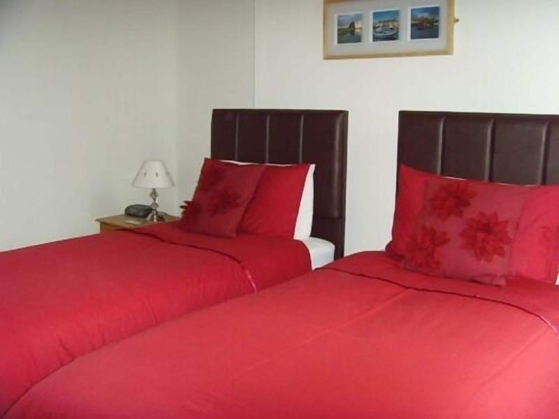 Ellie's Guest House image