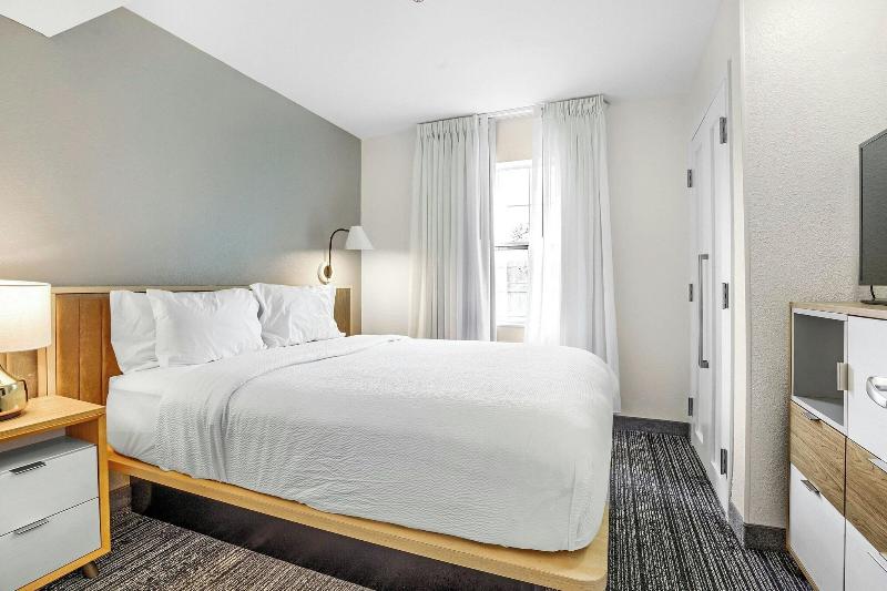 Towneplace Suites By Marriott Mobile image