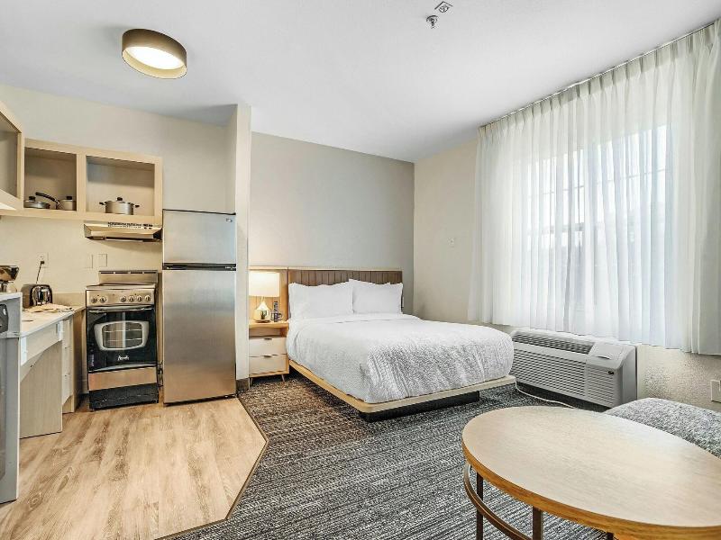 Towneplace Suites By Marriott Mobile image