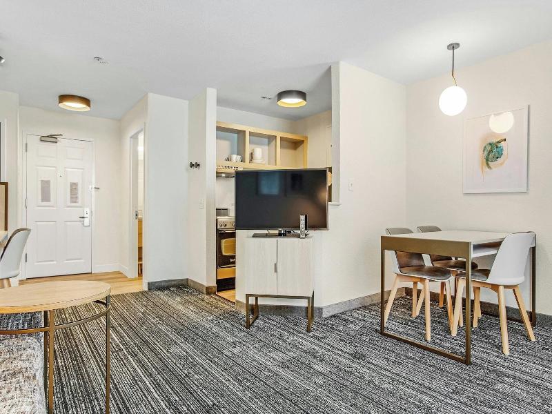 Towneplace Suites By Marriott Mobile image