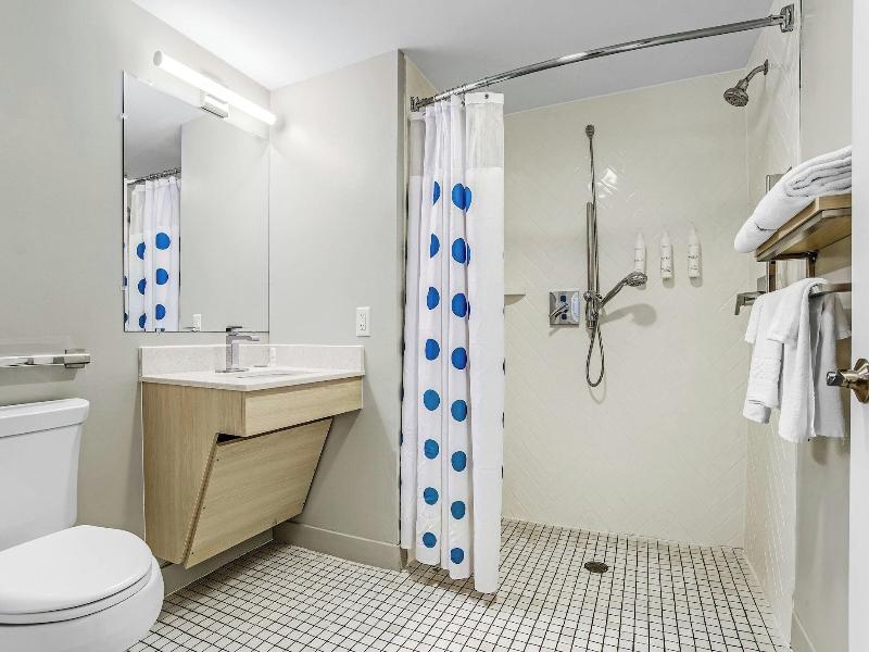 Towneplace Suites By Marriott Mobile image