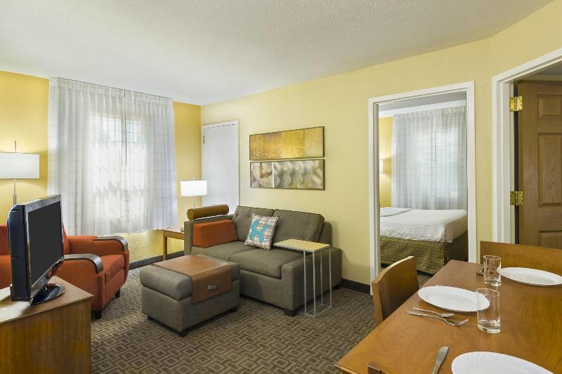 Towneplace Suites By Marriott Mobile image