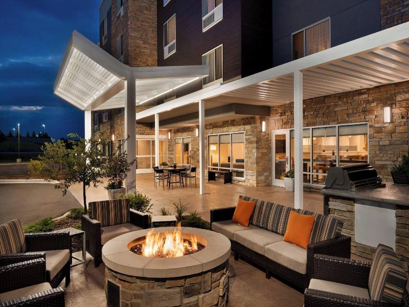 Towneplace Suites By Marriott Milwaukee Grafton image