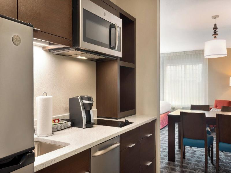 Towneplace Suites By Marriott Milwaukee Grafton image