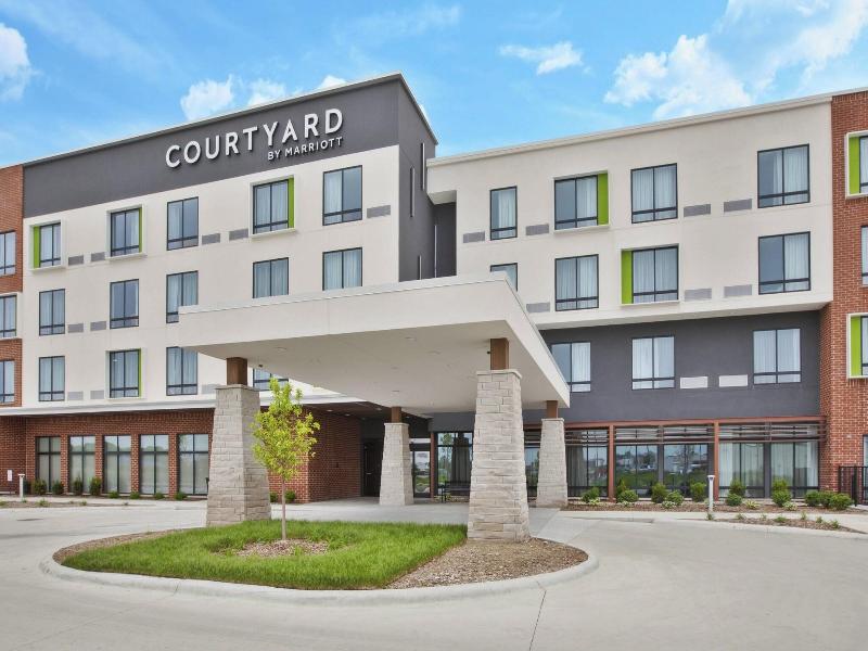 Courtyard by Marriott St. Joseph Benton Harbor image