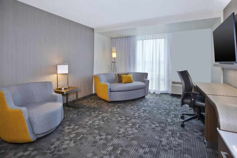 Courtyard by Marriott St. Joseph Benton Harbor image