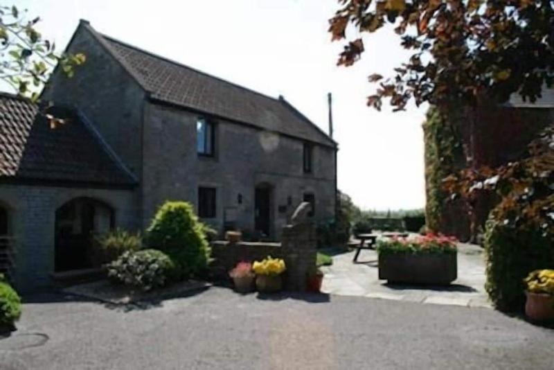 Toghill House Farm image