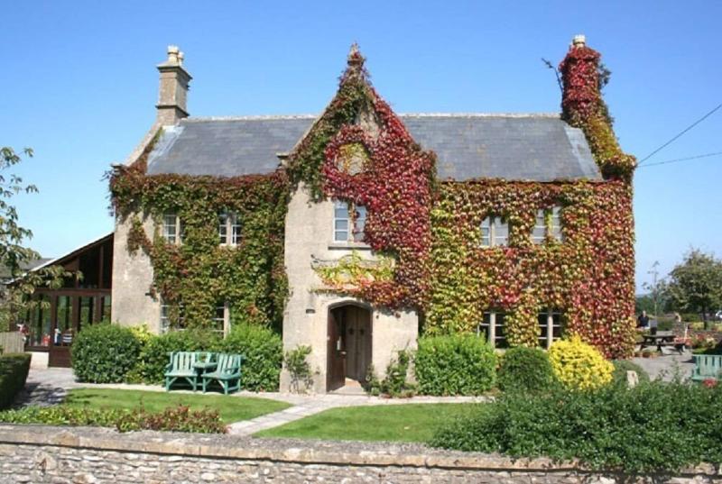 Toghill House Farm image