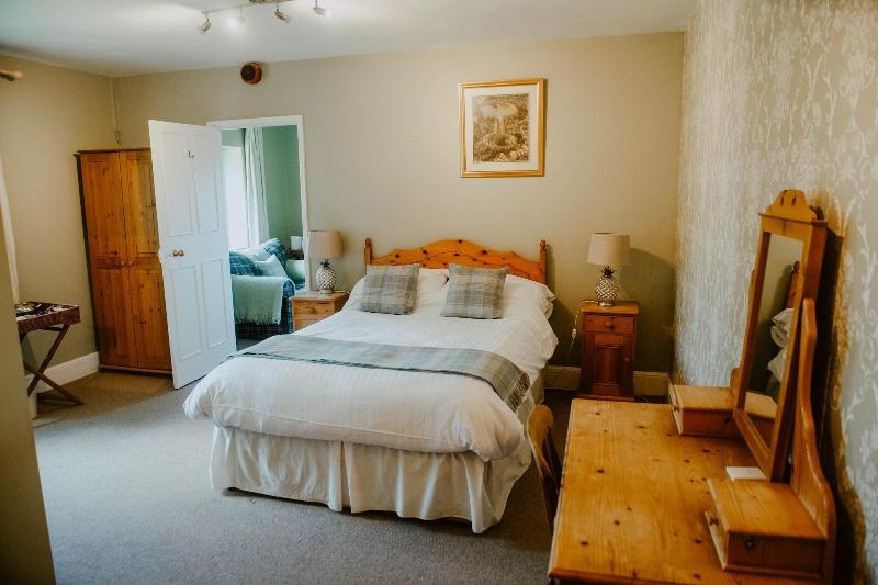 Toghill House Farm image