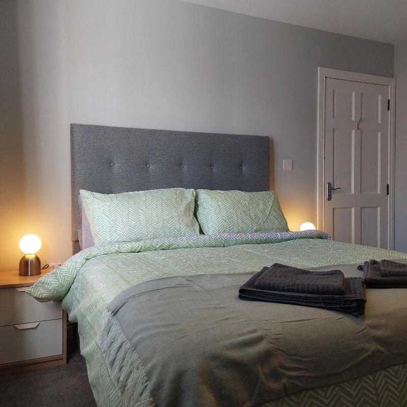 Lawnbrook Town Guest House image